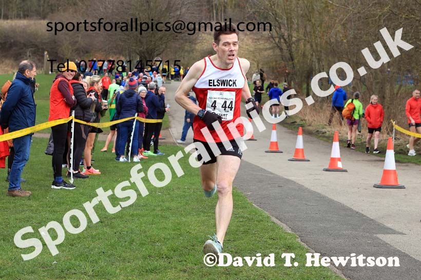 Senior Women, Veteran Women (Over-35) and Veteran Men 2024 NECAA Road Relays Champs., Hetton Lyons Country Park, Hetton le Hole, County Durham. Photo: David T. Hewitson/Sports for All Pics